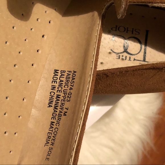 Flats - Picture 3 of 4